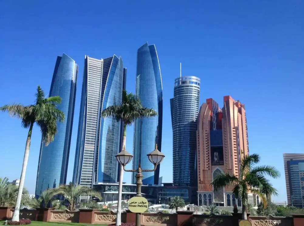 UAE ramps up efforts to reduce carbon emissions